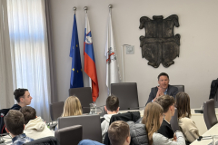 20260303_090507580_iOS